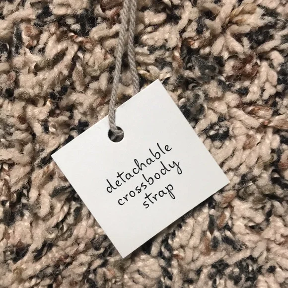 A New Day π Vibrant Green Crossbody Faux Leather Detachable Strap Bag | NWT - Picture 7 of 7